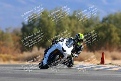 media/Jan-08-2022-SoCal Trackdays (Sat) [[1ec2777125]]/Turn 7 (1035am)/